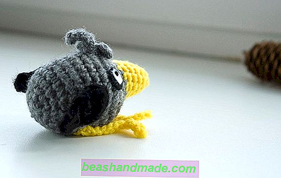 cool-temel-kopek-amigurumi-krose-ucretsiz-desen-14 Temel köpek Amigurumi kroşe ücretsiz desen