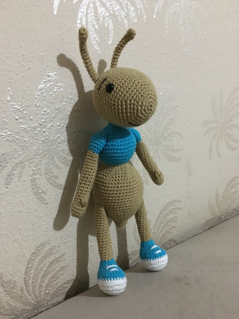 -amigurumi-karinca-oyuncak-tig-17 Amigurumi Karınca Oyuncak Tığ