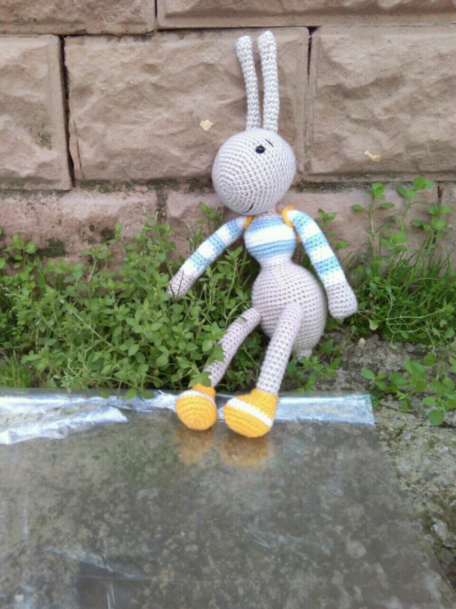 -amigurumi-karinca-oyuncak-tig-18 Amigurumi Karınca Oyuncak Tığ