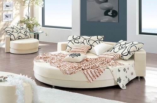 Beyaz-2013-yuvarlak-yatak-takımları Yuvarlak Yatak Modelleri