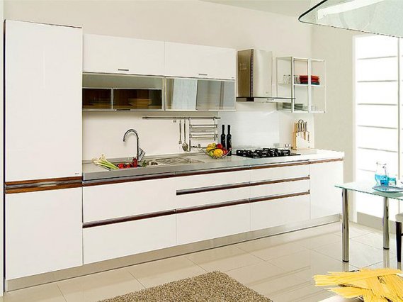 Beyaz-Kapaklı-Mutfak-Modeli Beyaz Mutfak Dolapları