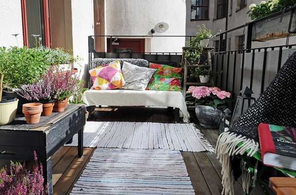Güzel-Rustik-Balkon-Dekoru Balkonlarda Rustik Dekorasyon Fikirleri