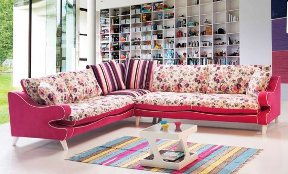 Köşe-Çiçek-Desenli-Koltuk-Modeli Çiçek Desenli Koltuk Takımları