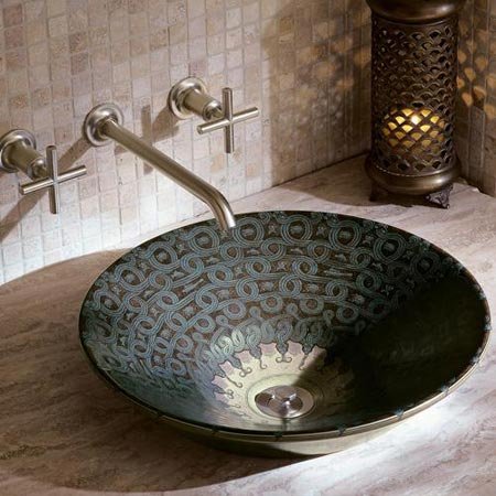Süslemeli-Koyu-Renkli-Lavabo-Tasarımı Renkli lavabo modelleri