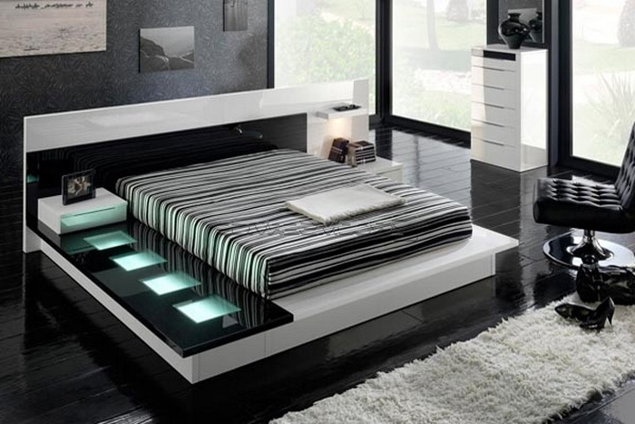 siyah-yere-yakin-cift-kisilik-yatak-baza-takimlari Yatak Seçimi Nasıl Yapılır